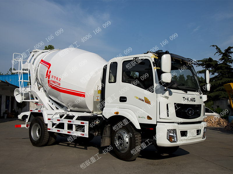 唐駿6方小型攪拌車(chē)